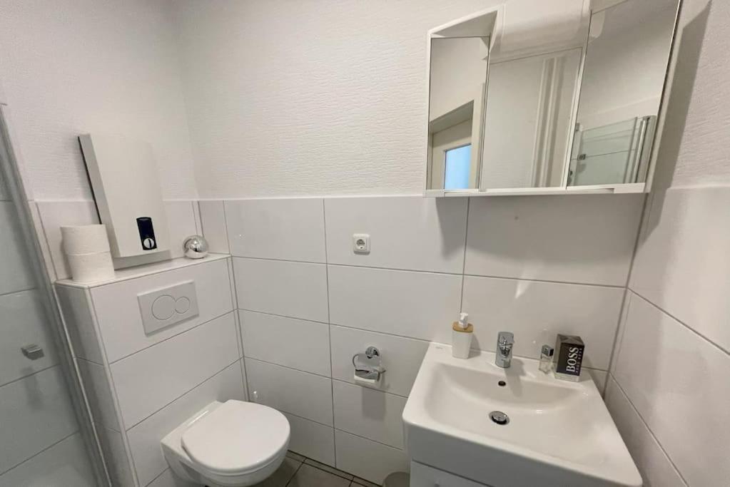 Gemuetliches Apartment In Duisburg Eksteriør billede