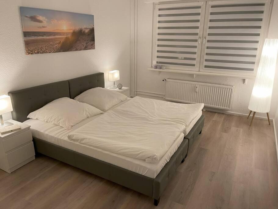 Gemuetliches Apartment In Duisburg Eksteriør billede